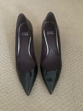 Stuart Weitzman Black Patent Pointed-Toe Pumps
